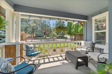 977 SW Hill St, Bend, OR 97702 - photo 6