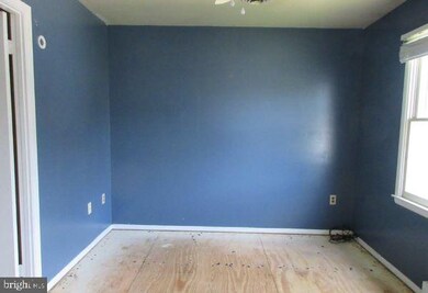 68 Wenner Dr, Brunswick, MD 21716 - photo 5