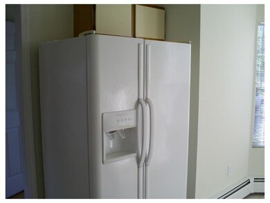 565 Quaker Ln unit 98, West Warwick, RI 02893 - photo 6