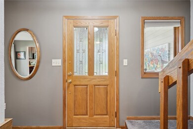 3446 Sycamore Ct NE, Cedar Rapids, IA 52402 - photo 4