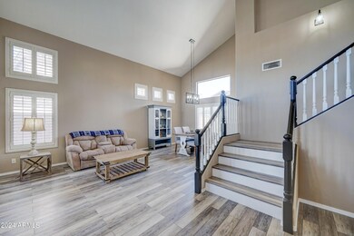 1167 E Nunnely-4