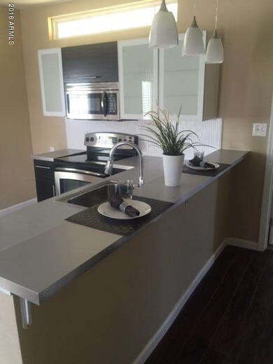 Kitchen Bar
