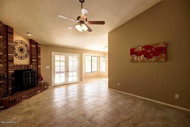 Light & bright family room!