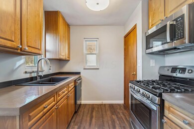 22-web-or-mls-637-wrexham-ave
