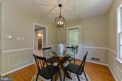 7201 Gordons Rd, Falls Church, VA 22043 - photo 7