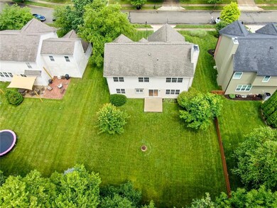 12244 Quarry Ct, Fishers, IN 46037 - photo 5