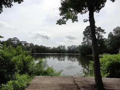 7332 Dahlia Dr, Pensacola, FL 32526 - photo 2