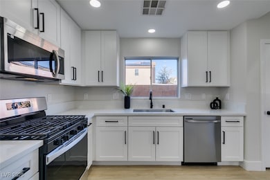 5601 Allison Ct, Las Vegas, NV 89122 - photo 3