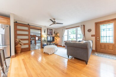 8082 Grandview Rd, Columbus, IN 47201 - photo 7