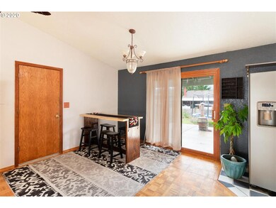 1824 Garnet Ct, Sutherlin, OR 97479 - photo 6