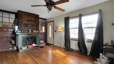 6-web-or-mls-2419-mcguffey-rd
