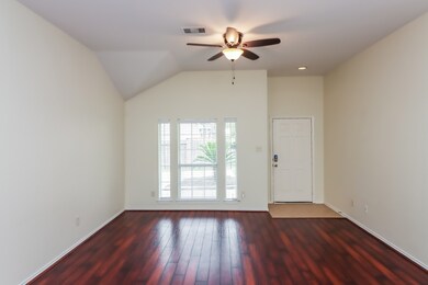 6010 Fulton Meadows Ln, Houston, TX 77092 - photo 3