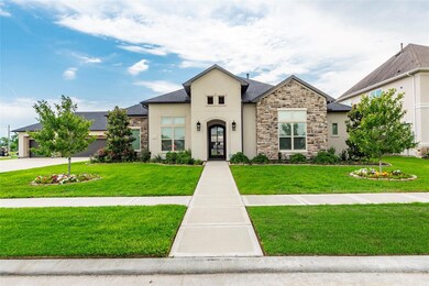 1701 Avery Ln, Friendswood, TX 77546 - photo 2