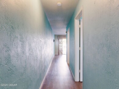 2-web-or-mls-2101-n-atlantic-ave-24