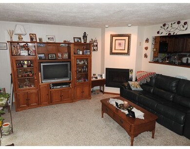 25 Eaton Ct unit 25, Haverhill, MA 01832 - photo 2