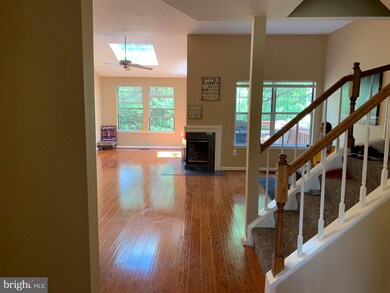 11109 Luxberry Ct, Manassas, VA 20109 - photo 6