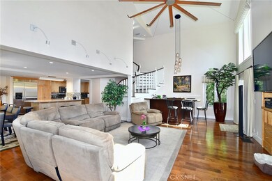 4959 Medina Dr, Woodland Hills, CA 91364 - photo 5