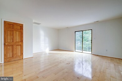 3135 Hawthorne Dr NE unit 3135, Washington, DC 20017 - photo 6