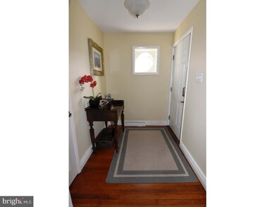 44 Clayton Ave, Reading, PA 19610 - photo 3