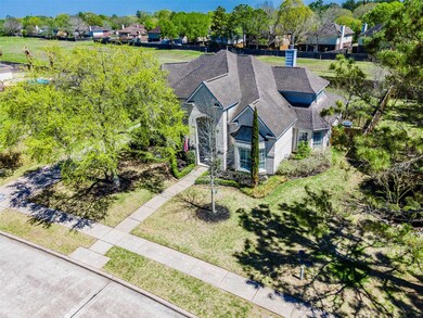 2601 Sarasota Dr, Friendswood, TX 77546 - photo 3