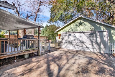 508 Hicks St, Tomball, TX 77375 - photo 3