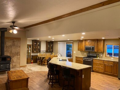 220 E 200 N, Parowan, UT 84761 - photo 7