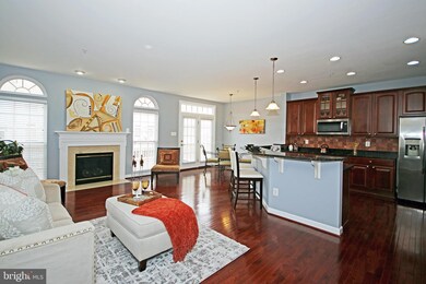 2202 Barnstable Dr, Upper Marlboro, MD 20774 - photo 5