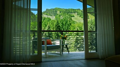 Balcony Mtn
