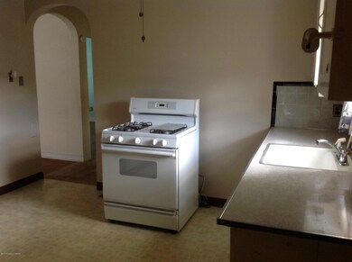 382 Carverton Rd, Wyoming, PA 18644 - photo 3