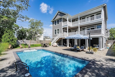 64-Pool Deck 12