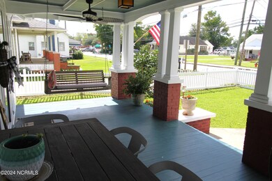 Covered Front Porch