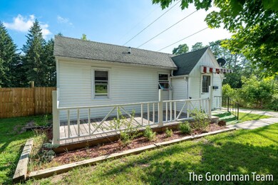 325 w sycamore, wayland, MI 49348-3