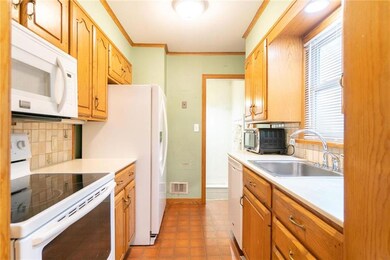 1533 Catasauqua Rd, Bethlehem, PA 18017 - photo 6