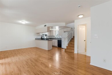 1129 Linden Ave unit 5, Glendale, CA 91201 - photo 2