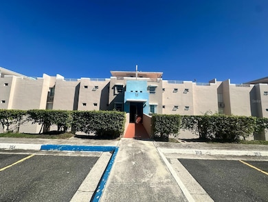 COND VILLAS DEL FARO Villas Del Faro unit 18, Maunabo, PR 00707 - photo 2