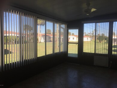 Glassed Fl. Room