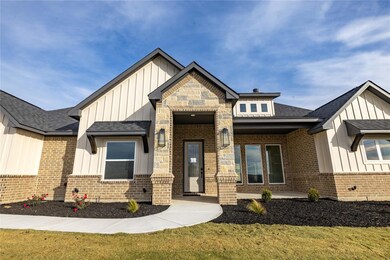 804 Dogwood Rd, Weatherford, TX 76085 - photo 2