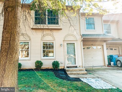 110 Carriage Ln, Swedesboro, NJ 08085 - photo 2