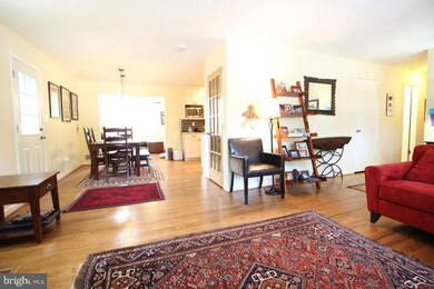 2049 Westmoreland St, Falls Church, VA 22043 - photo 5