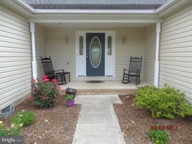 719 Quarry Rd, Bunker Hill, WV 25413 - photo 2