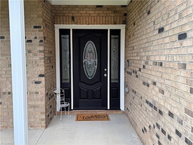 3924 Braddock Rd, High Point, NC 27265 - photo 2