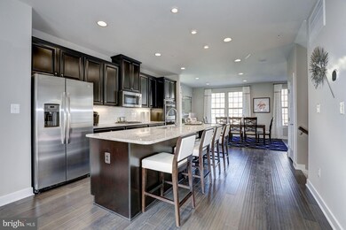 8021 Spring Arbor Dr unit 204F, Laurel, MD 20707 - photo 2