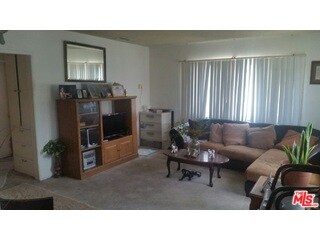 3839 W 105th St, Inglewood, CA 90303 - photo 5