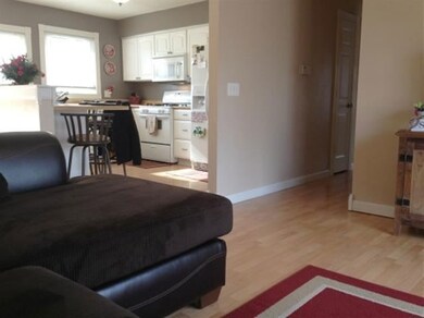 2510 W 56th St, Davenport, IA 52806 - photo 4