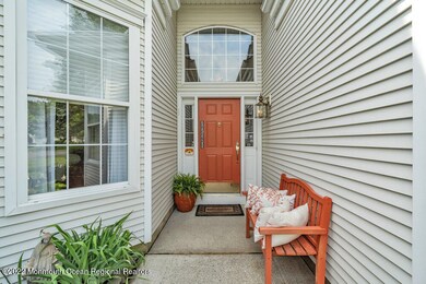 1521 Rabbit Run Front