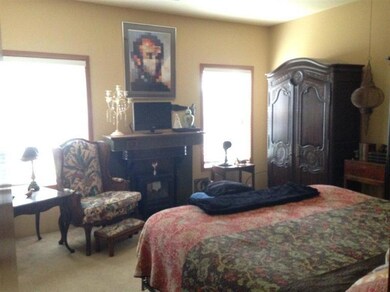 927 Silver Fox Dr, Central Point, OR 97502 - photo 5