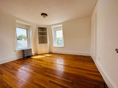 24 Cabot St unit 3, Salem, MA 01970 - photo 3