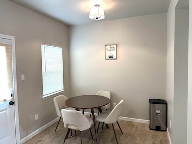 111 Rockwell Way unit B, Del Rio, TX 78840 - photo 3