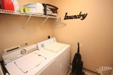 9823 Hidden Village Place, Fort Wayne, IN 46835 - photo 7