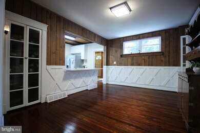 307 E Maple Rd, Linthicum Heights, MD 21090 - photo 5